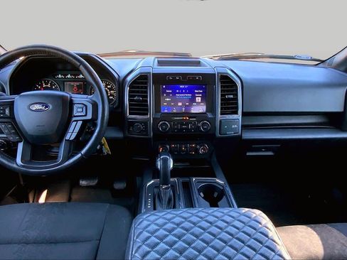 Used 2020 Ford F150 XLT w/ Equipment Group 302A Luxury AWD/4WD image 16