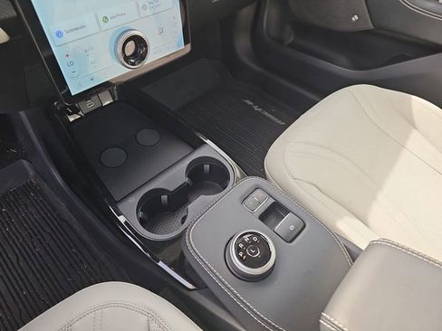 Used 2024 Ford Mustang Mach-E Premium image 23