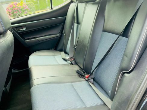 Used 2014 Toyota Corolla S FWD image 10