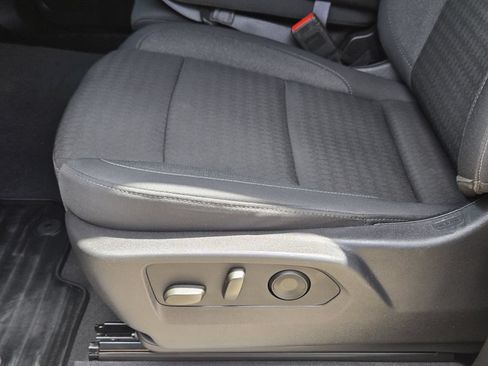 Used 2025 Chevrolet Silverado 1500 Custom RWD image 26