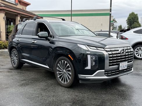 Used 2023 Hyundai Palisade Calligraphy FWD image 7