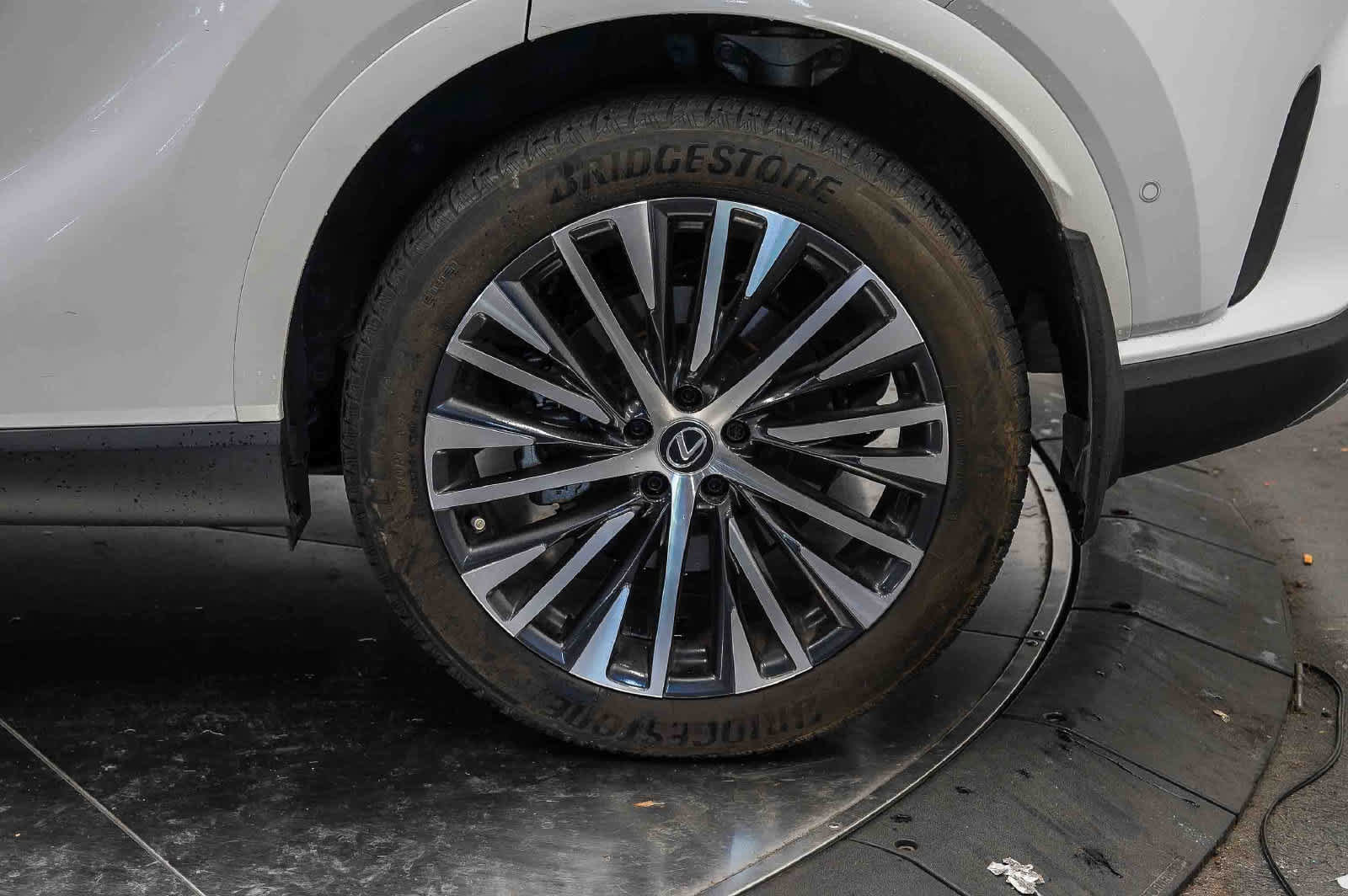 Used 2024 Lexus RX 350 Premium Plus w/ Convenience Package FWD image 10