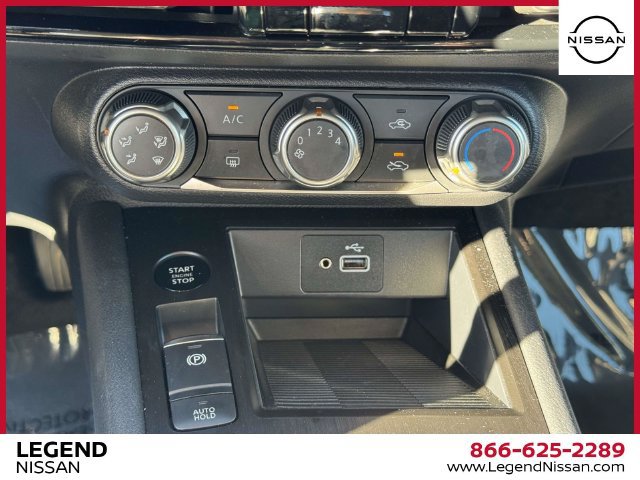 Used 2025 Nissan Kicks S AWD/4WD image 26