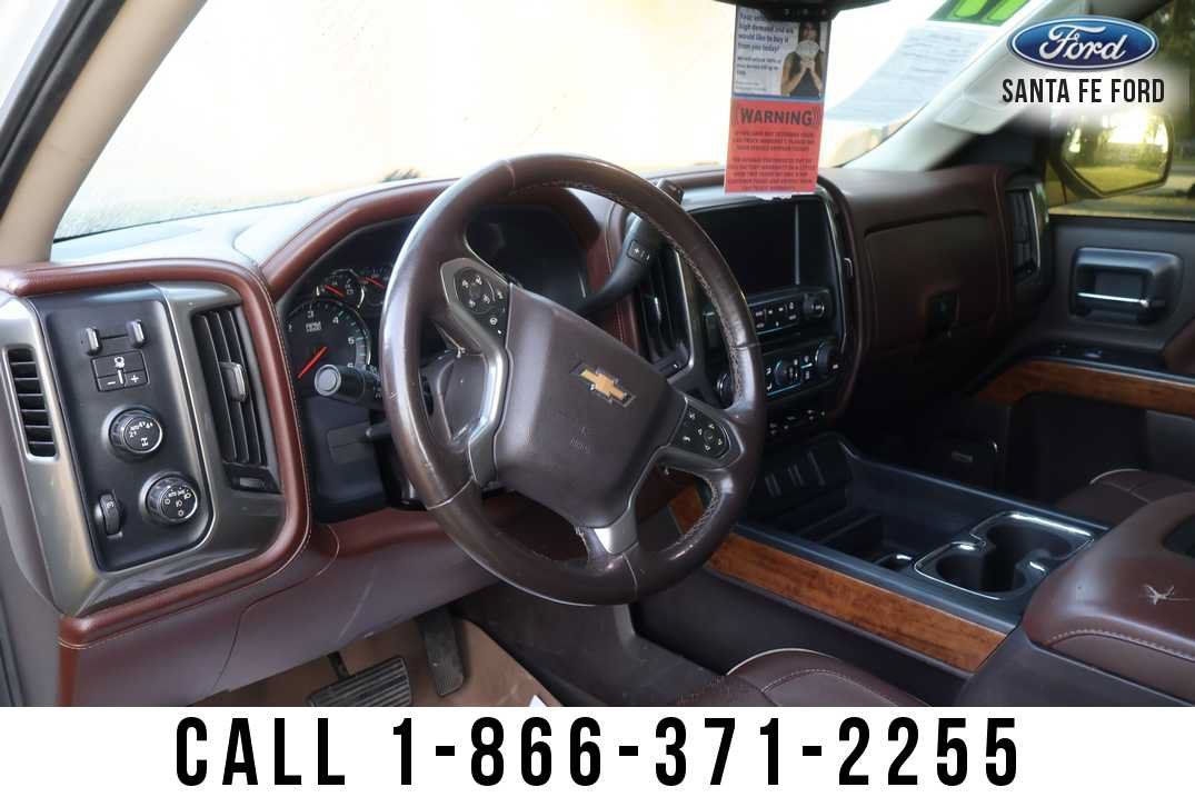 Used 2017 Chevrolet Silverado 1500 High Country AWD/4WD image 12