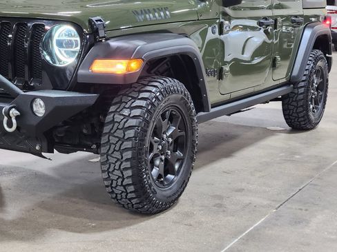 Used 2021 Jeep Wrangler Unlimited Sport AWD/4WD image 17