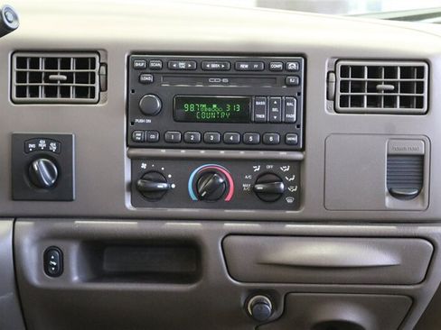 Used 2002 Ford F350 Lariat AWD/4WD image 89