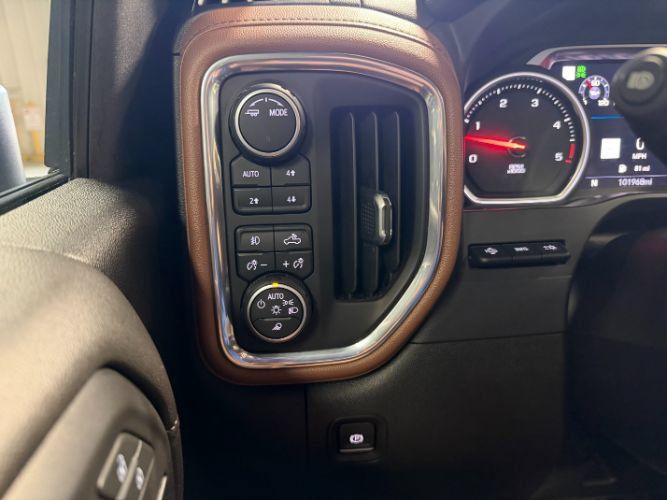 Used 2022 Chevrolet Silverado 3500 High Country AWD/4WD image 25
