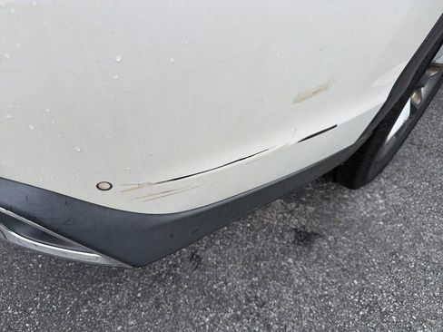 Used 2018 Toyota Highlander Limited Platinum FWD image 11