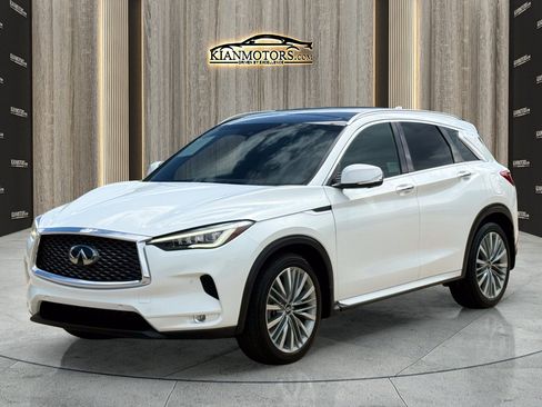 Used 2023 INFINITI QX50 Autograph AWD/4WD image 3
