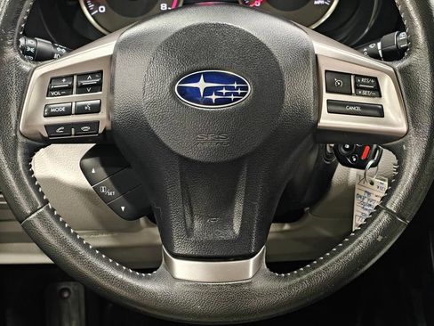 Used 2015 Subaru Forester 2.5i Limited AWD/4WD image 5