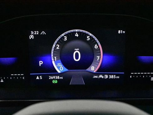 Used 2025 Volkswagen Jetta SE FWD image 20