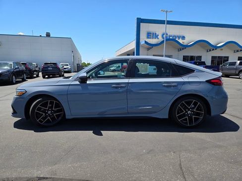 Used 2023 Honda Civic Sport Touring image 7