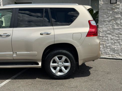 Used 2012 Lexus GX 460 w/ Comfort Plus Pkg AWD/4WD image 11