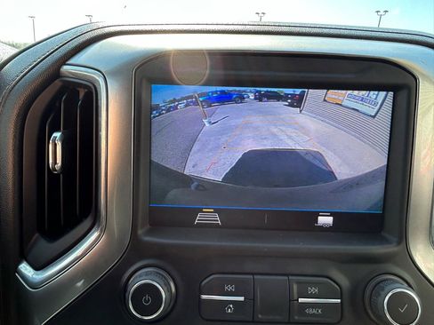 Used 2021 Chevrolet Silverado 1500 LT w/ Bed Protection Package AWD/4WD image 22