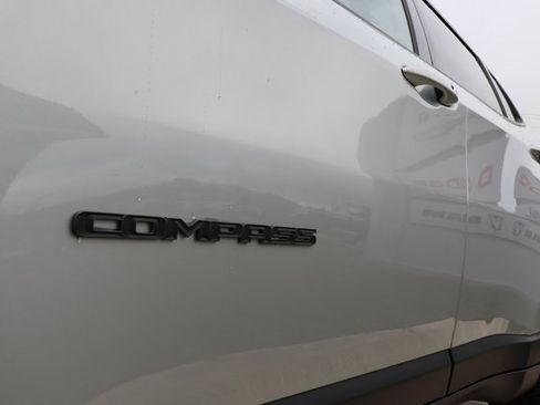 New 2025 Jeep Compass Latitude w/ Sun & Sound Group image 6