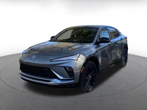 Used 2025 Buick Envista Sport Touring image 9