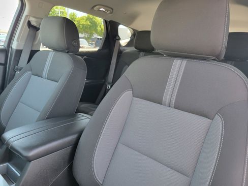 Used 2024 Chevrolet Blazer LT image 13