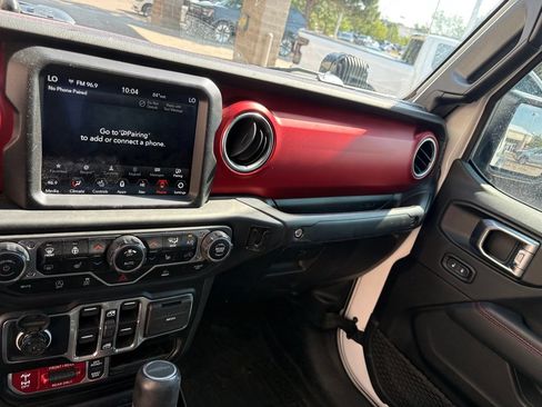 Used 2023 Jeep Gladiator Rubicon w/ LED Lighting Group AWD/4WD image 21