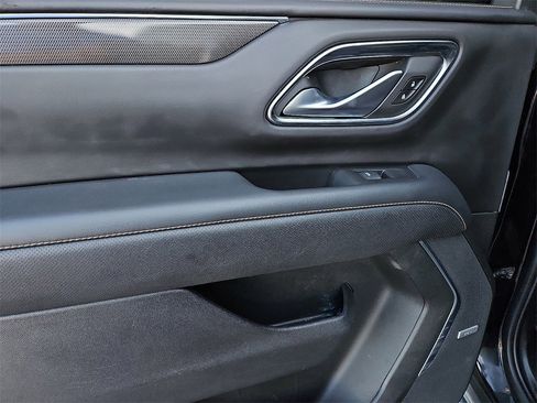 Used 2022 GMC Yukon AT4 w/ Max Trailering Package image 16