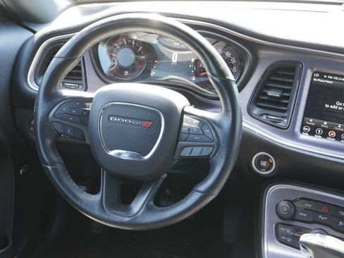 Used 2018 Dodge Challenger SXT Plus RWD image 12