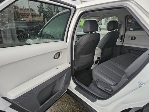 Used 2026 Hyundai Ioniq 5 SEL image 13