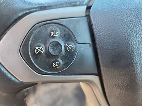 Used 2018 Chevrolet Colorado Z71 AWD/4WD image 10
