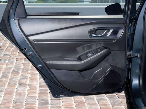 Certified 2025 Honda Accord Touring image 11