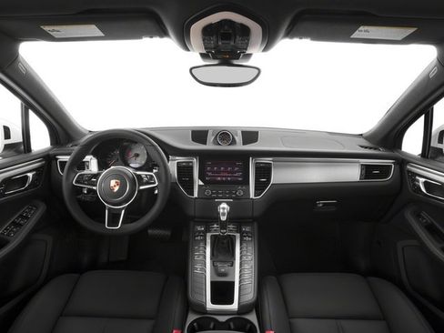 Used 2018 Porsche Macan GTS AWD/4WD image 8
