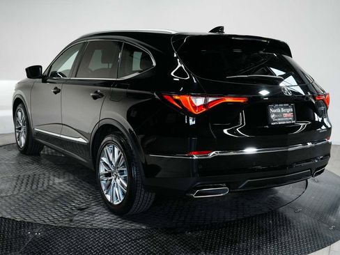 Used 2023 Acura MDX SH-AWD w/ Advance Package image 6