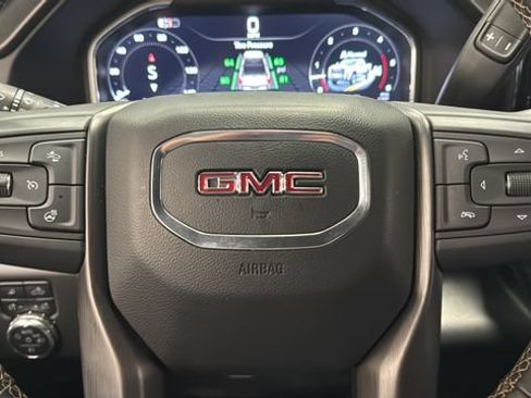Used 2024 GMC Sierra 3500 AT4 w/ AT4 Premium Plus Package AWD/4WD image 16