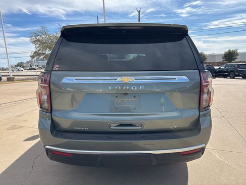 Used 2024 Chevrolet Tahoe LT w/ Luxury Package image 6