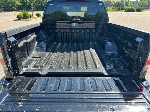 Used 2023 Nissan Frontier S w/ Technology Package AWD/4WD image 31