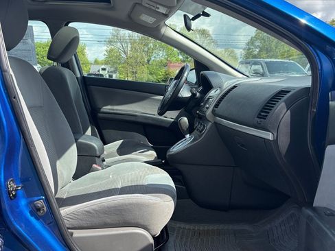 Used 2012 Nissan Sentra 2.0 SR w/ Special Edition Pkg FWD image 11