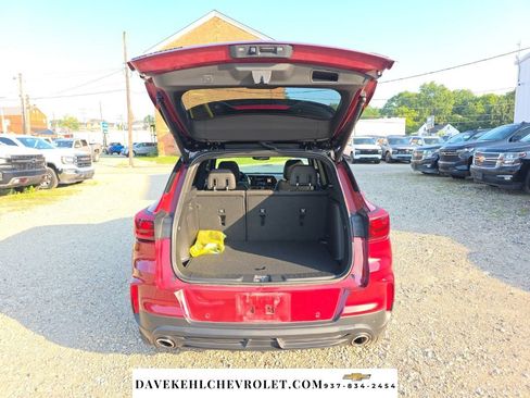 Used 2025 Chevrolet TrailBlazer RS w/ Convenience Package AWD/4WD image 31