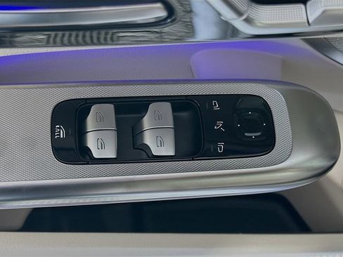 New 2026 Mercedes-Benz CLE 300 4MATIC Cabriolet image 18