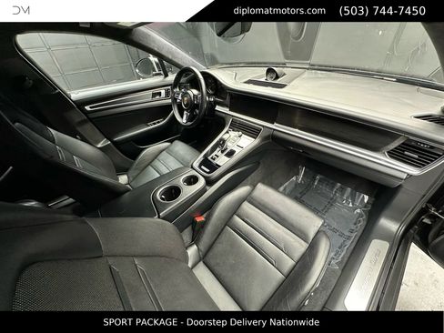 Used 2019 Porsche Panamera Turbo image 20