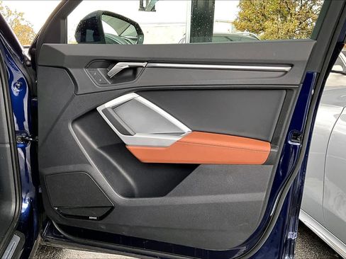 Used 2022 Audi Q3 2.0T Premium Plus image 22