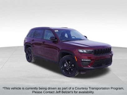 New 2025 Jeep Grand Cherokee Limited w/ Black Appearance Package
