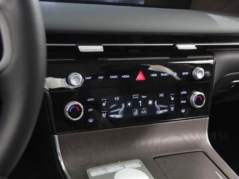 New 2026 Genesis G80 2.5T Advanced image 14