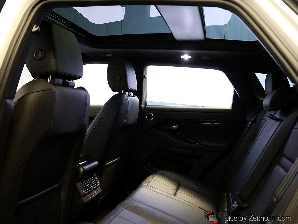 Used 2024 Land Rover Range Rover Evoque S AWD/4WD image 13