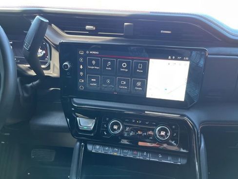 Used 2025 GMC Sierra 2500 AT4 w/ AT4 Premium Plus Package image 28