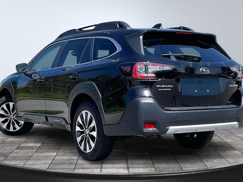 Certified 2024 Subaru Outback Limited AWD/4WD image 9