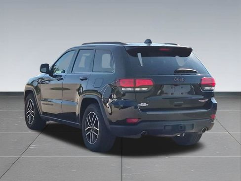 Used 2020 Jeep Grand Cherokee Trailhawk w/ Trailhawk Luxury Group AWD/4WD image 4