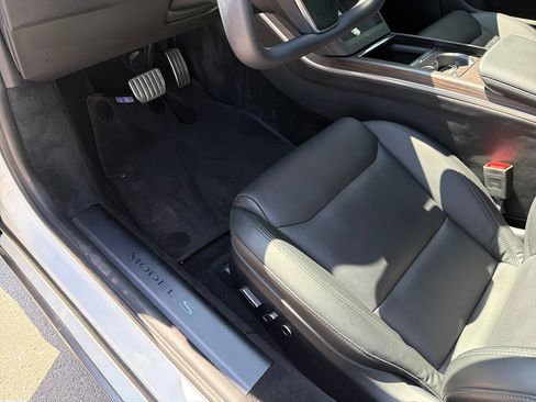 Used 2022 Tesla Model S AWD/4WD image 20