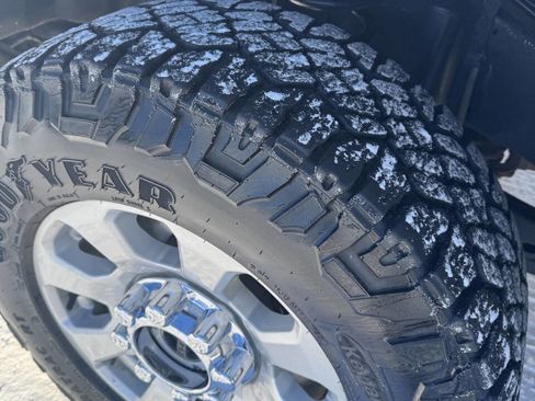 Used 2023 Ford F250 XLT w/ FX4 Off-Road Package image 35