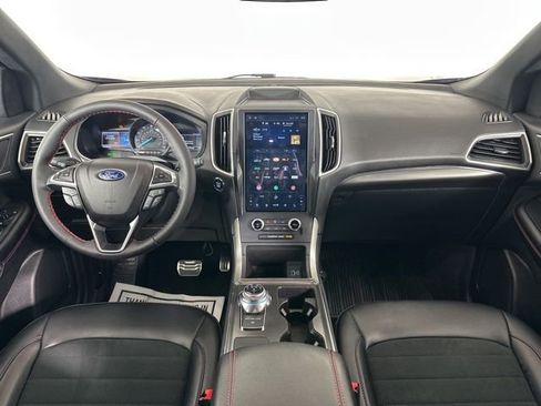 Used 2023 Ford Edge ST-Line w/ Class II Trailer Tow Package image 17