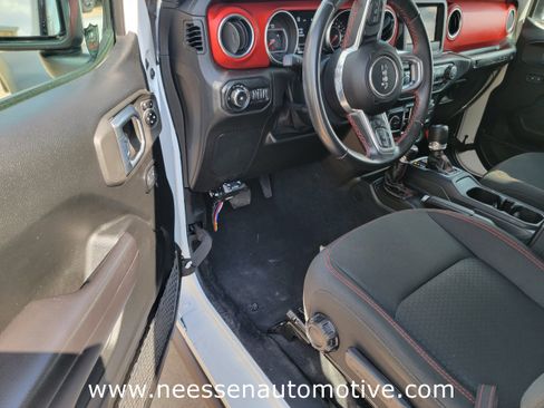 Used 2019 Jeep Wrangler Unlimited Rubicon image 14