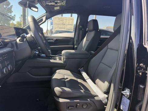 New 2026 Chevrolet Suburban LT w/ Comfort Package image 6