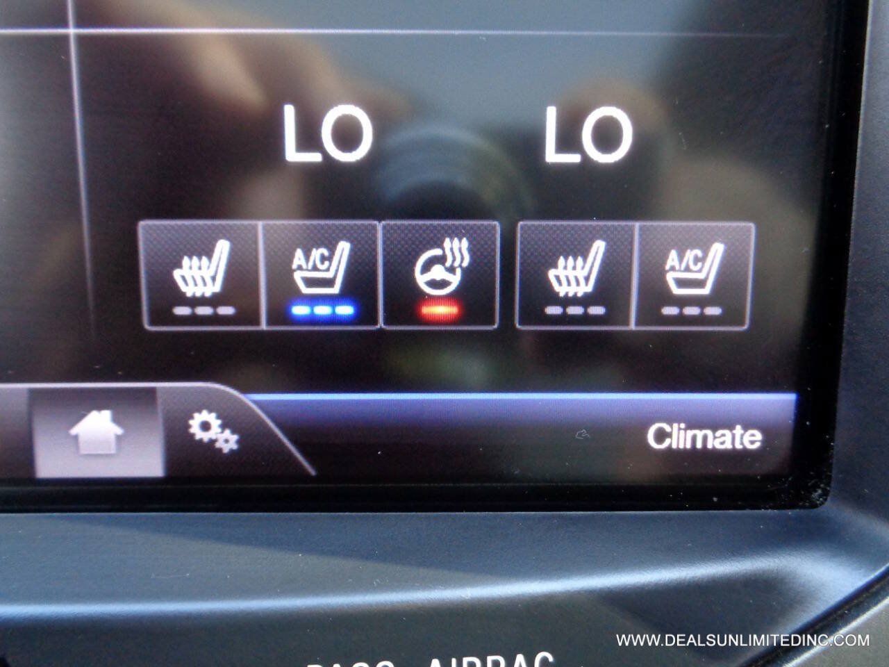 Used 2015 Lincoln MKX AWD w/ Equipment Group 102A image 12