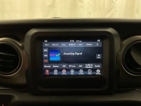 Used 2020 Jeep Wrangler Unlimited Sport S AWD/4WD image 18